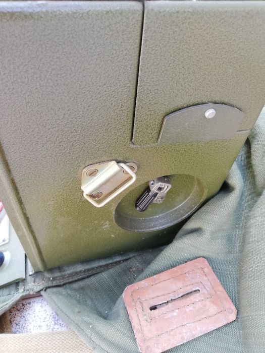 Ocazie-Centrala telefonica de campanie militară F 1612
