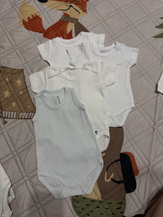 Вещи для новорожденого