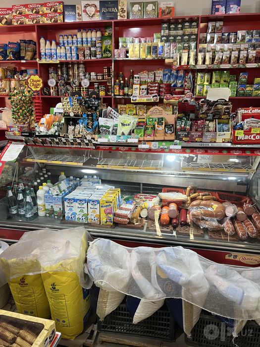 Assalom alaykum magazin arendaga beriladi beznes ichida 15000 $ dollar