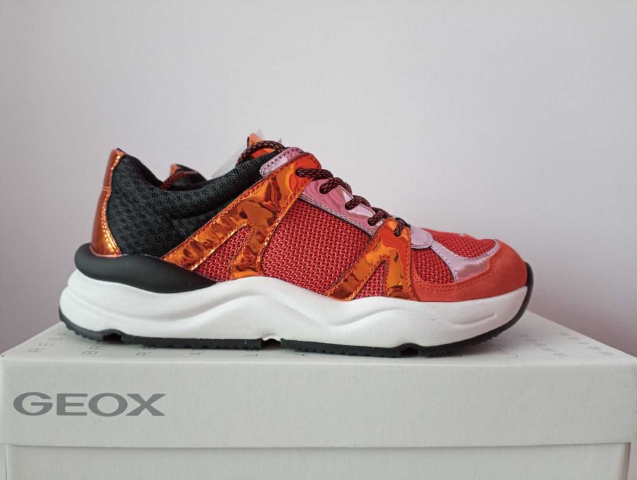 Дамски сникърси / кецове GEOX D Topazio - 38 номер - НОВИ