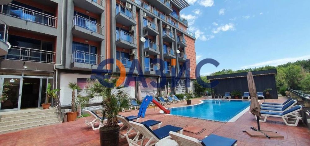 Продава се Двустаен апартамент в к.к. Слънчев бряг - 99 кв.м за 1144 €/кв.м - Снимка #14