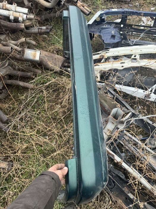 W124 мерседес бенз задни банпер универсал