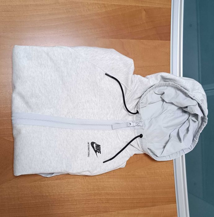 Nike international-Много Запазено