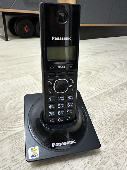 Продам домашний телефон