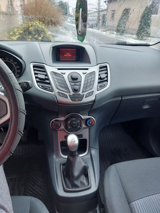 Vând Ford Fiesta 1.6 tdci