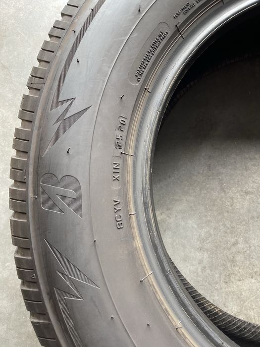 Set Anvelope Cauciucuri M+S Bridgestone 215 70 R16 Profil 6mm An 2021