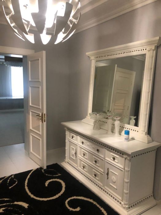 Алока Банк.Сдаётся 3х комнатная Люкс в Новостройке.СТД клиника