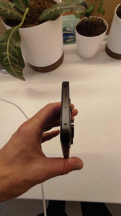 Redmi Note 13 Pro 5G 8/256GB гаранционен + допълнителни аксесоари