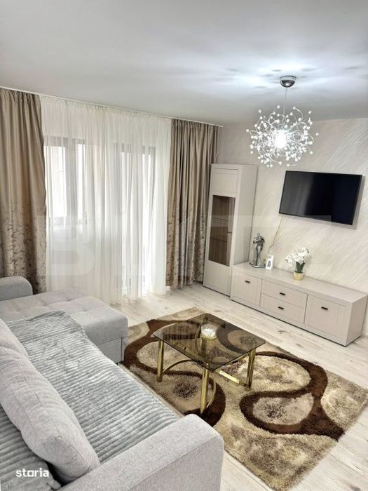 Apartament 3 camere, 65 mp, zona Cetate — fotografia 1