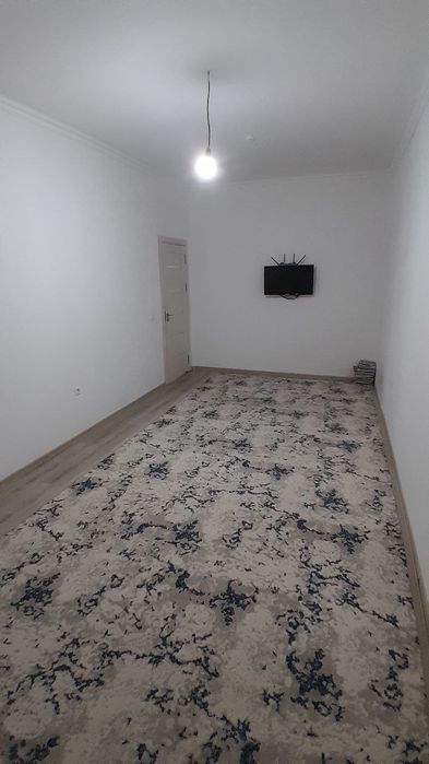 Yangihatot tumani Yangi darxon da 2 xonali uy sotiladi