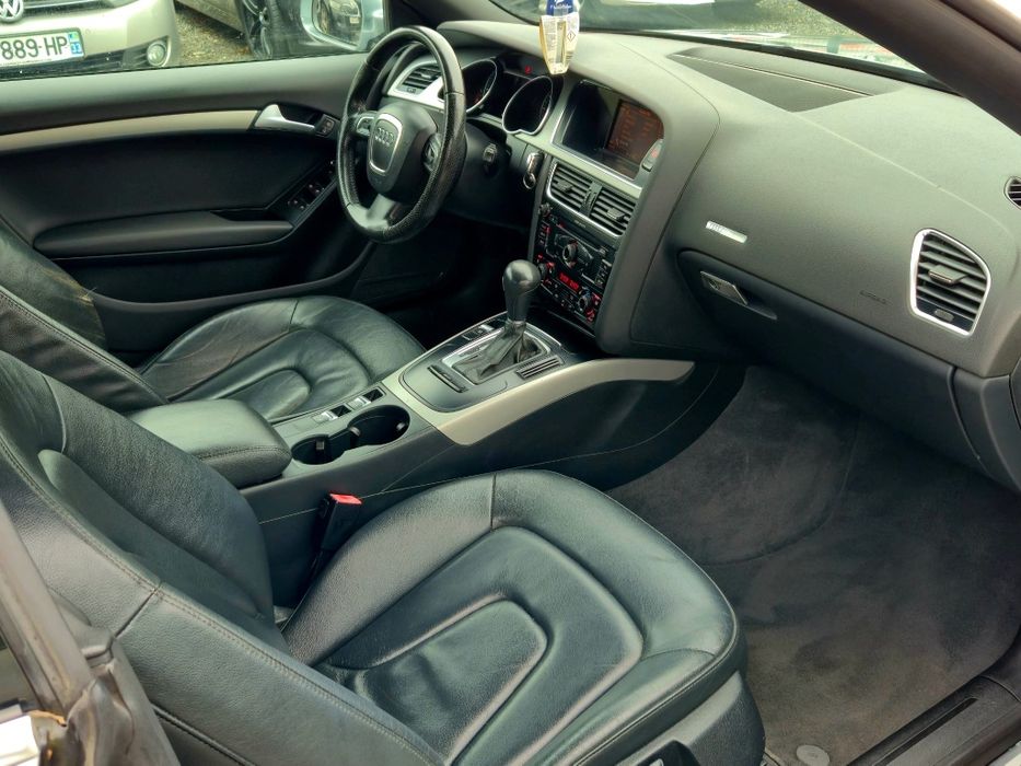 Audi A5 Cabrio 2.7Tdi Automat Inmatriculat Acte la zi ! Accept unele schimburi