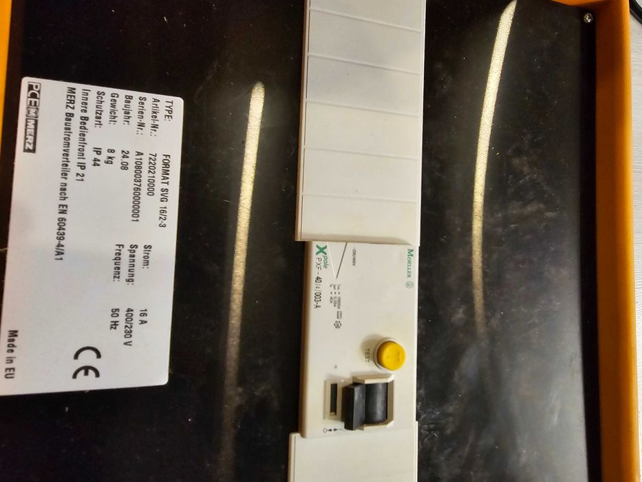 Distribuitor de priză Merz M-SVG 16/2-3 trifazic - monofazic