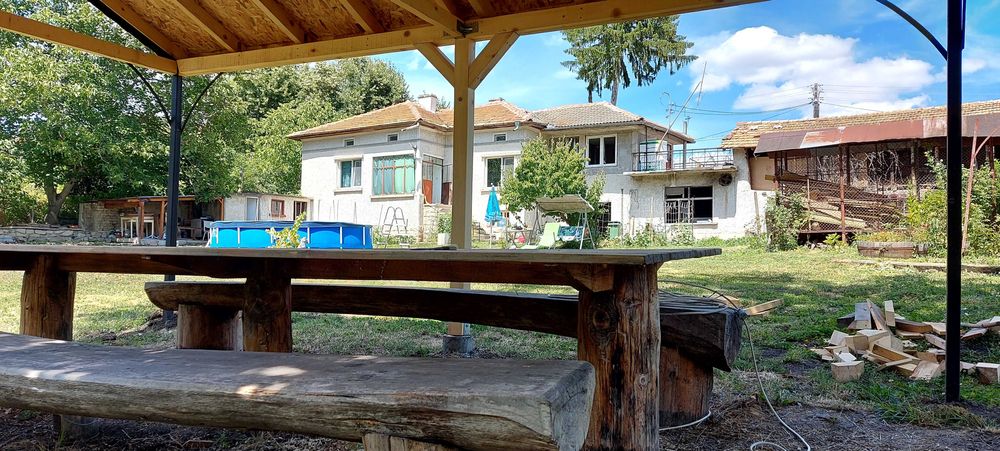 Продава се Къща в Търговище, Център - 100 кв.м за 400 €/кв.м - Снимка #21