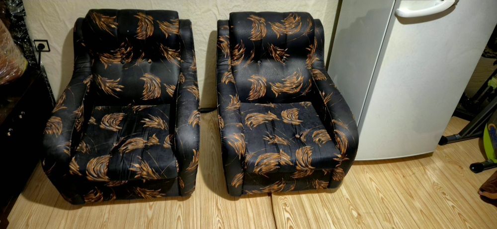 Два броя фотьойли в отлично състояние