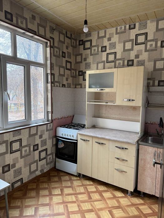 Сдается в аренду на долгий срок.