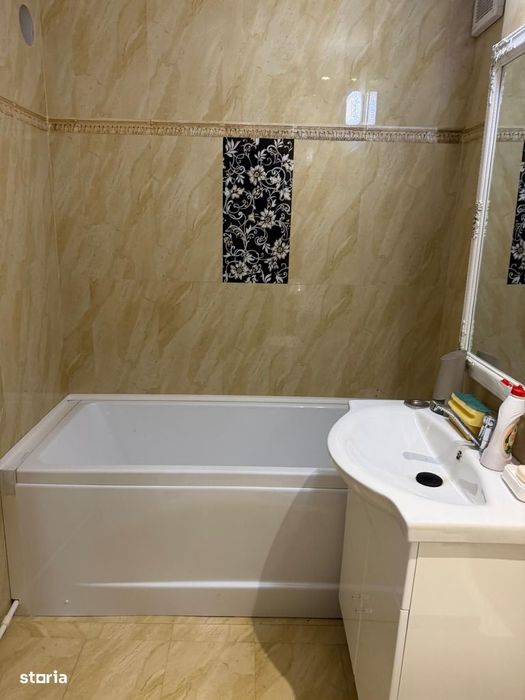 Apartament 3 camere zona Tomis Nord