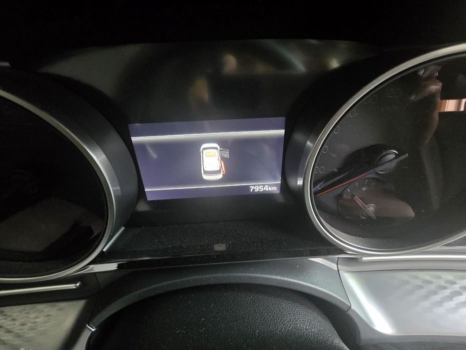 Kia Carnival 2023 — 5