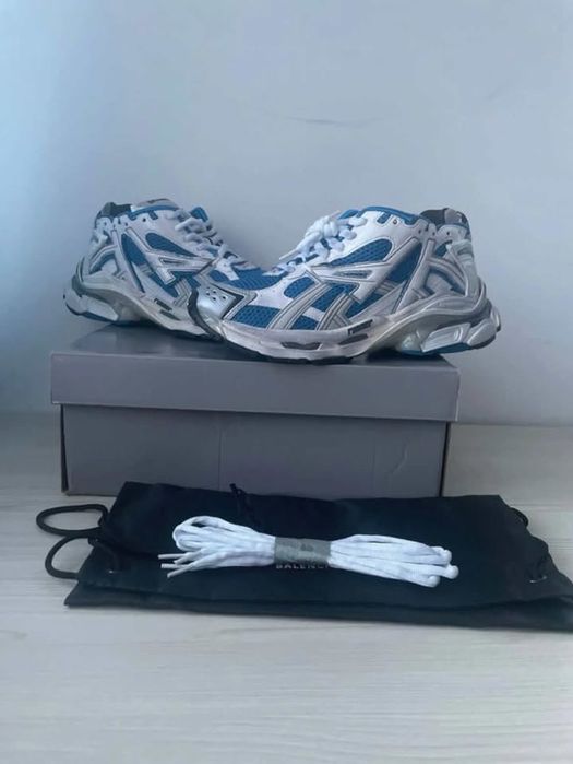 Balenciaga runners alb cu albastru