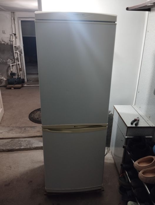 Холодильник LG б/у