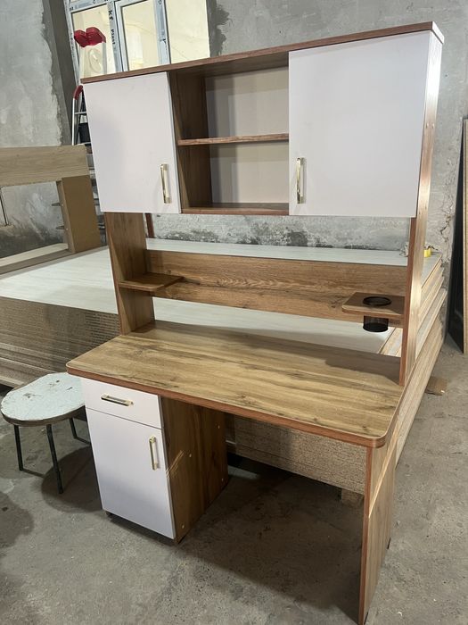 Стол от производителя