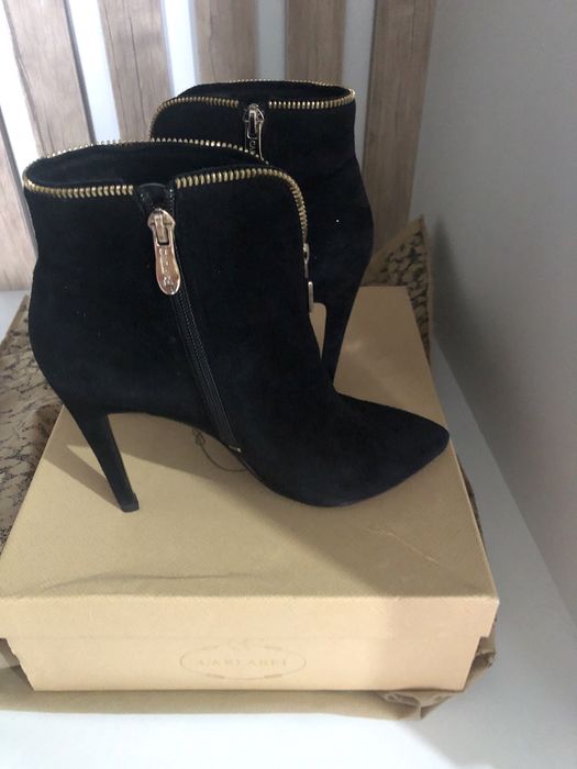 Ботильоны замшевые