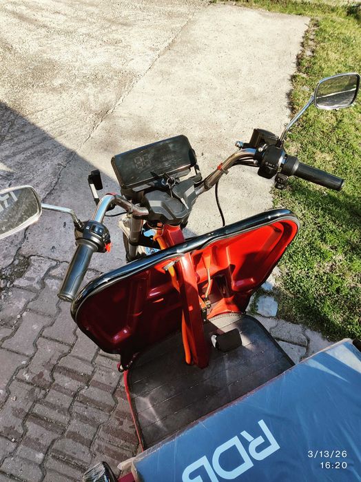 Vând Triciclu Electric Cargo RDB