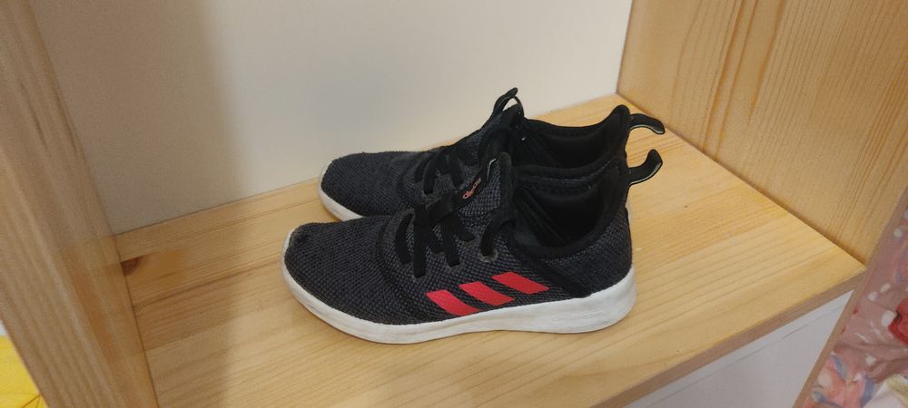 Детски маратонки Адидас, 32 номер