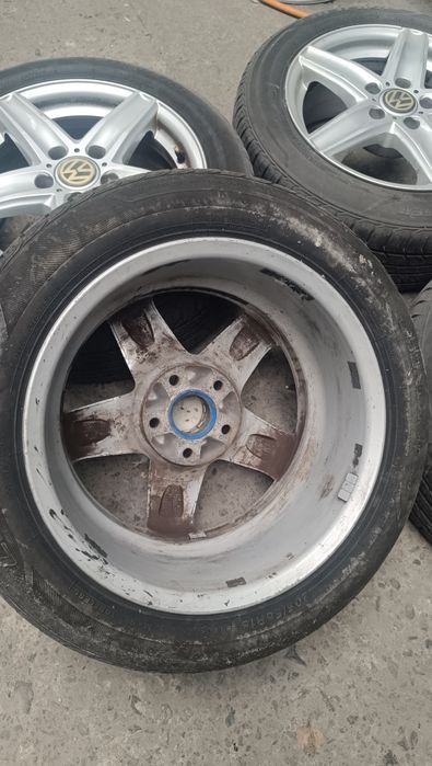 • Продавам джанти 16ки 5х112 66.6 / 57.1 в ДОБРО състояние с гумите