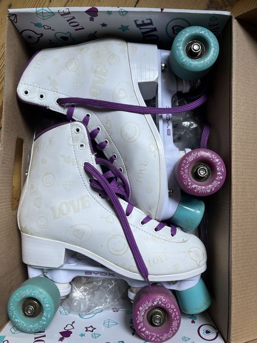 Кънки.  38 -  39