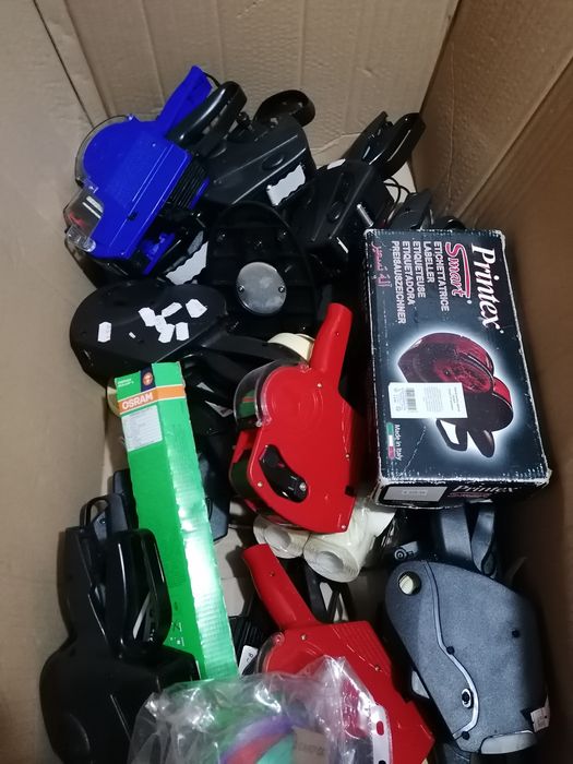 Sistem cu Monitor touch pad- POS, Cantar electronic,accesorii magazin,