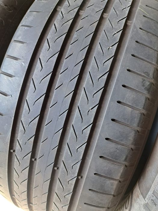 4 anvelope vară 255 50 r19/235 55 r19 Continental