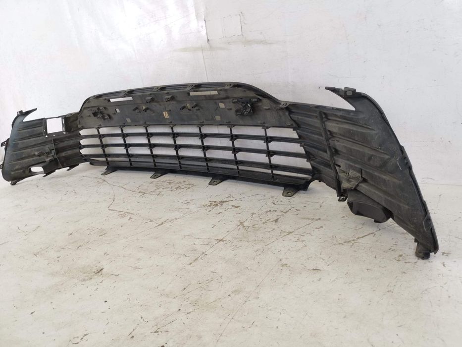 Долна решетка Тойота Камри / Toyota Camry XV70 [фейслифт] Оригинална,