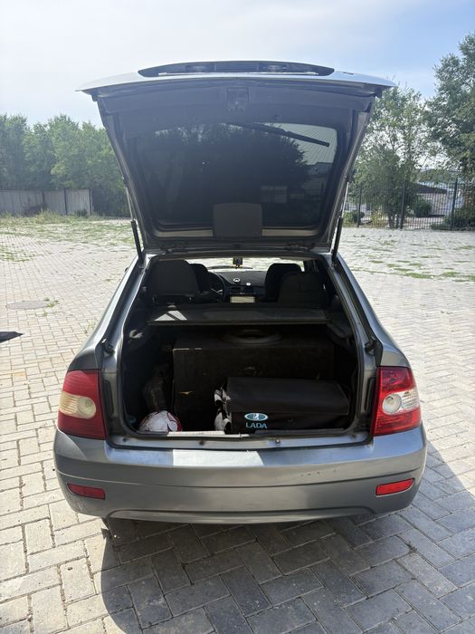 Продам Priora 2011года