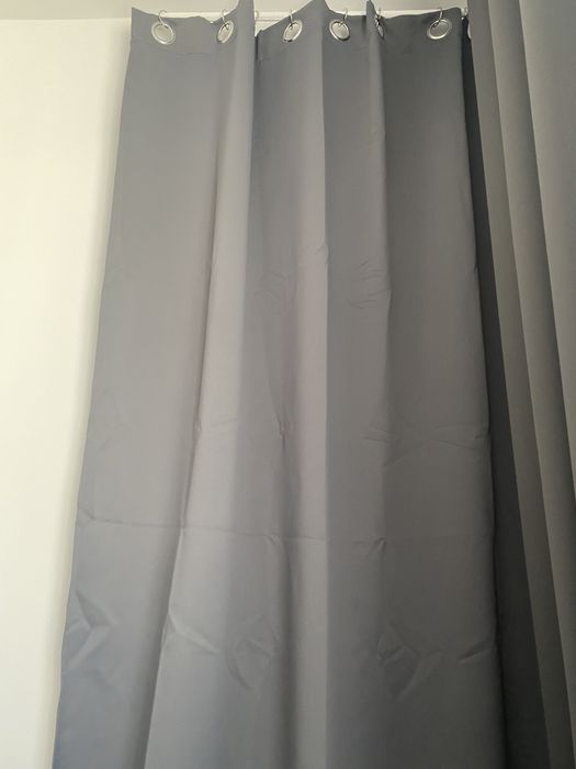 Draperie gri inchis opaca/ blackout noua,132x244cm, o bucata
