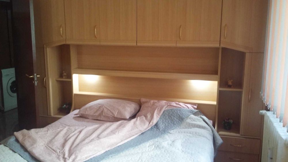 Persoana fizica ofer spre inchiriere apatament 3 camere etajul 1 din 4