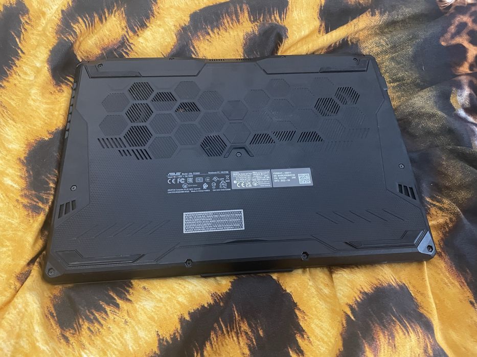 Laptop Gaming ASUS TUF F15 FX506HC – Stare bună + Cooler cadou