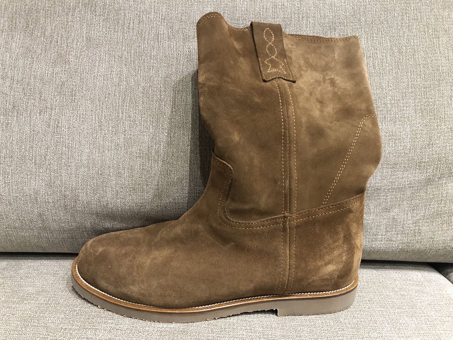 Нови дамски боти “Mustang”