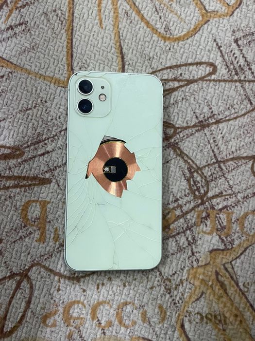 Продам или обмен айфон 12, 128гб