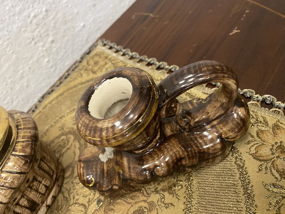 Белгийски порцеланов сет два свещника и кутия