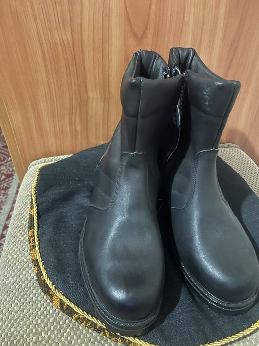 Мъжки боти естествена кожа