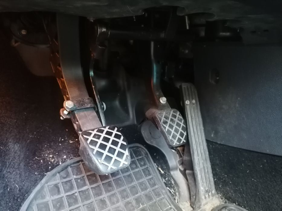 Comanda dubla/ pedale auxiliare/scola soferi  Braun VW Golf 5