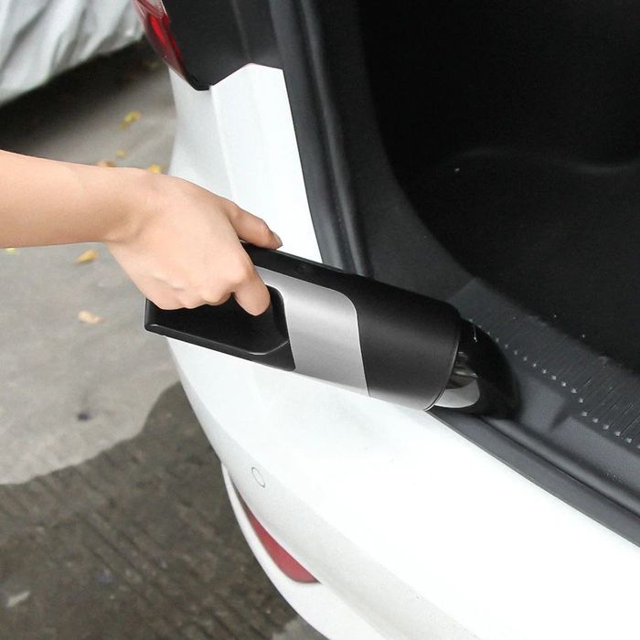 Moshina uchun mahsus plesos