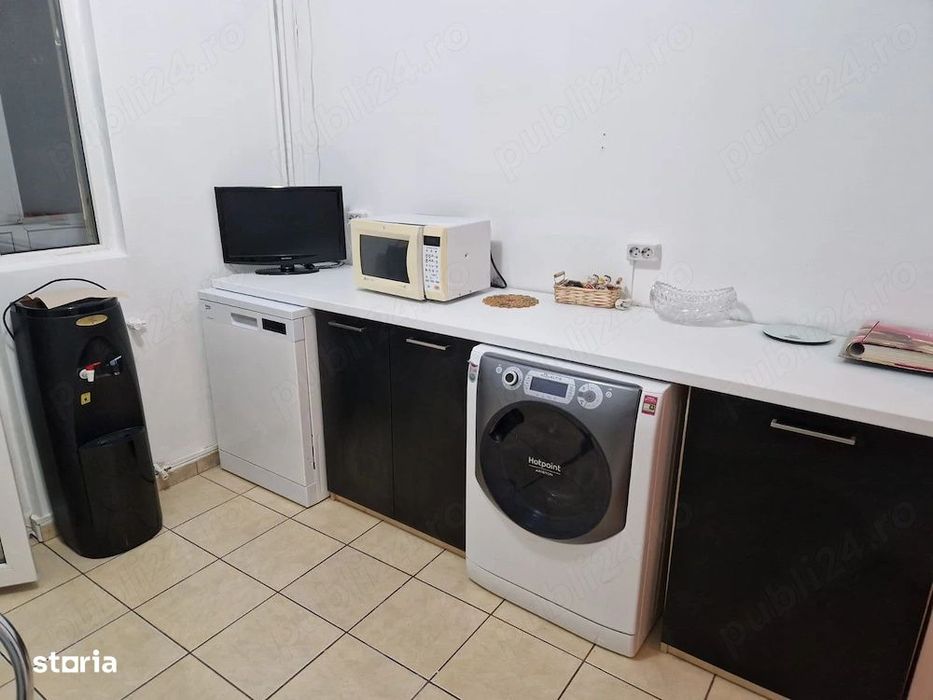 2 camere| calea mosilor| etaj 3| la 10 minute de statia de metrou obor
