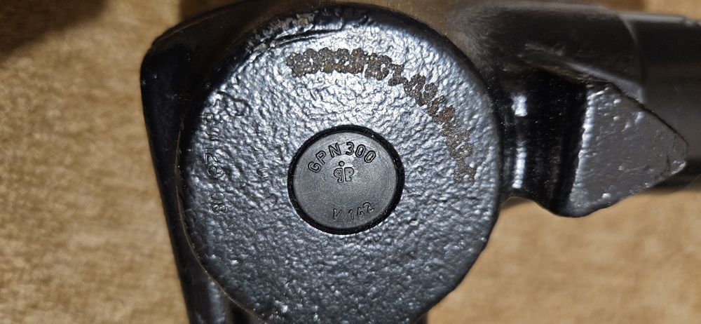 Теглич за vw golf plus