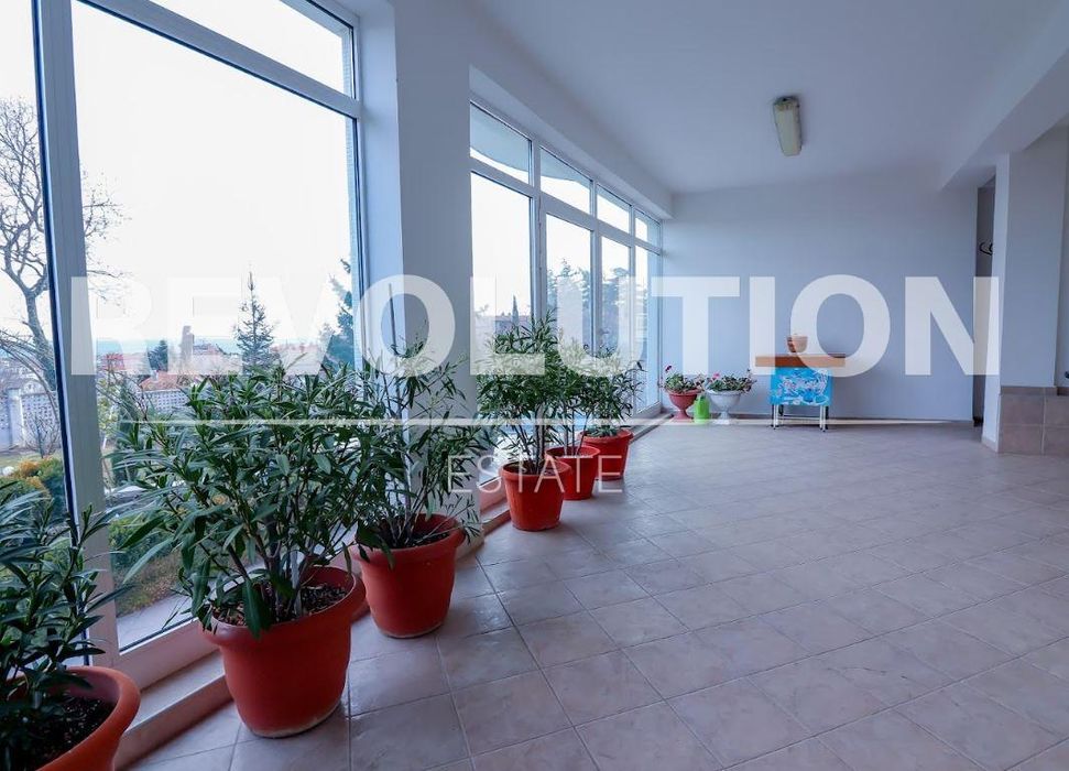 Дава се под наем Двустаен апартамент в Варна, м-т Евксиноград - 60 кв.м за 320 € - Снимка #12