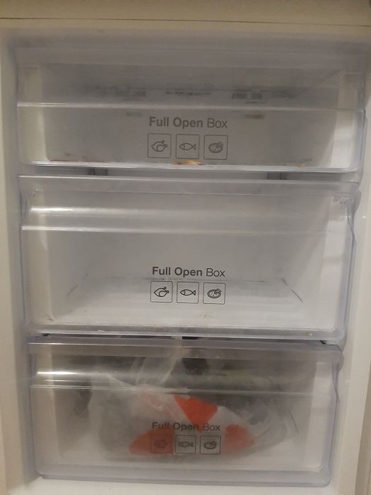 Продам холодильник!