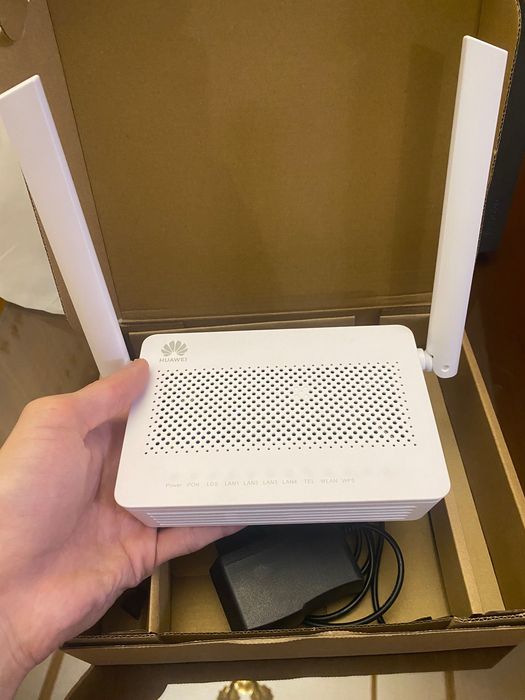 GPON модем-роутер Huawei HG8141V5
