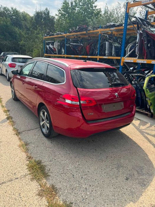 Dezmembrez Peugeot 308 2015