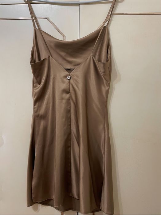 Комплект 2 сатенени мини рокли