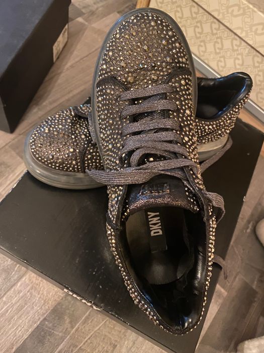 Сникърси DKNY ,36  номер
